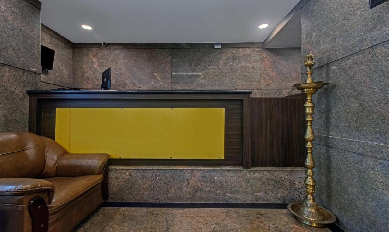 Hotel Treebo Trend Palm Tree Chennai Exterior foto